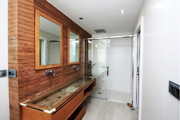 One of the heavenly bathrooms with incredible interior