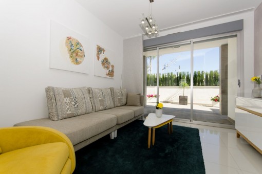 Hermoso apartamento en un complejo nuevo con balcones en Torrevieja